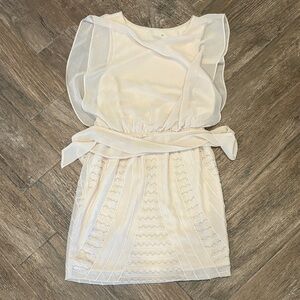 Bebe Elegant Cream/Pale Pink Dress